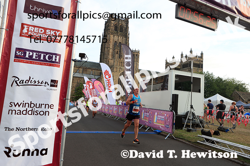DDurham City 10k, 2025 Durham City 5k and 10k, Durham.  Photo: David T. Hewitson/Sports for All Pics